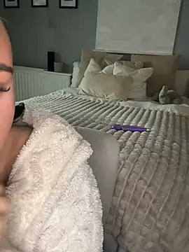 MaddisonWhitex - Oil Boobs