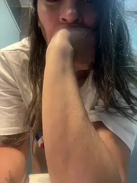 Justinahallo - 300