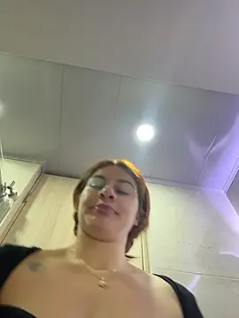 AtheneaRossi - Twerk and spank ass for 10
