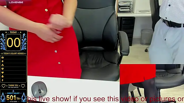 Squirt_milf_viktoria - PANTIES OFF