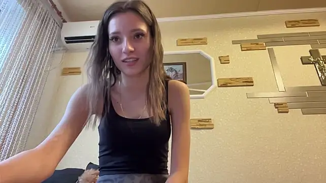 VersedFiend - massage my tits under the top