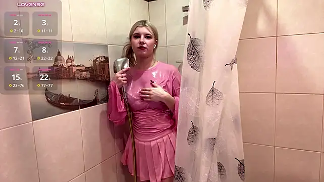 LunaTempds - take off bra