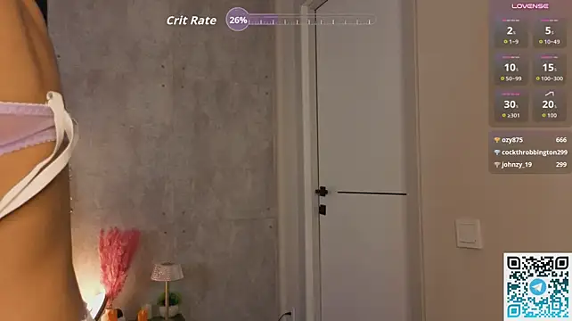 Leslie_Scott - Unzip my bra <3
