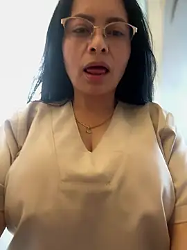 Janna099 - Big tits