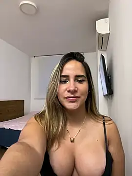 MarianaStar_ - SHOW ME WET PUSSY+FINGERING👉🏻💦