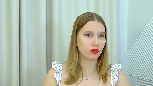 LiliLinn - new style on next stream!
