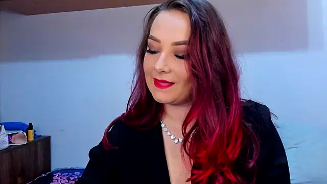 LilithsTongue_ - ❤️Boobs teasing Topless❤️