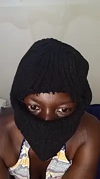Tightlilly - spread pussy lips