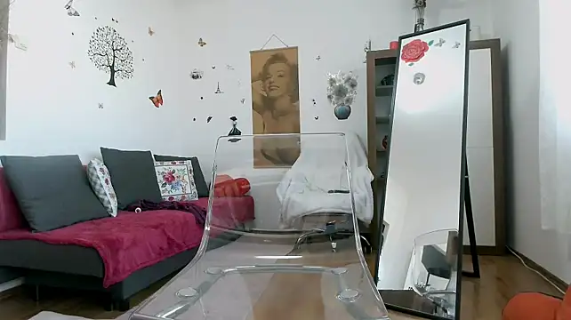 Elacoquette - My wet pussy in doggy pos