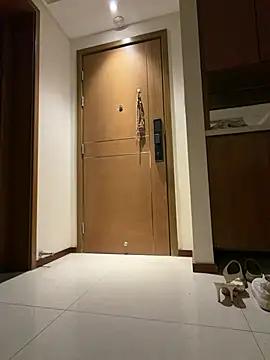 Xiaojingling1122 - 打开门玩…🤤