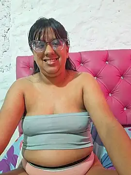 ZaidaWet - squirt in face