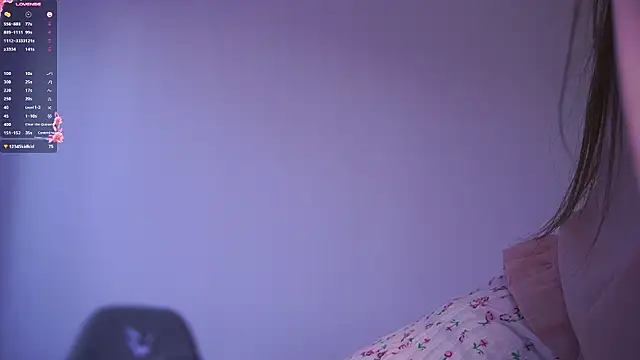 Dialae - gentle massage close to the camera