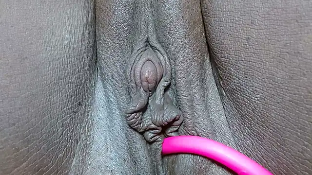 Morenahott1