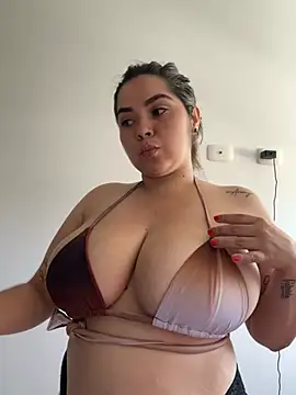 Bella_luna12 - squirting masturbation