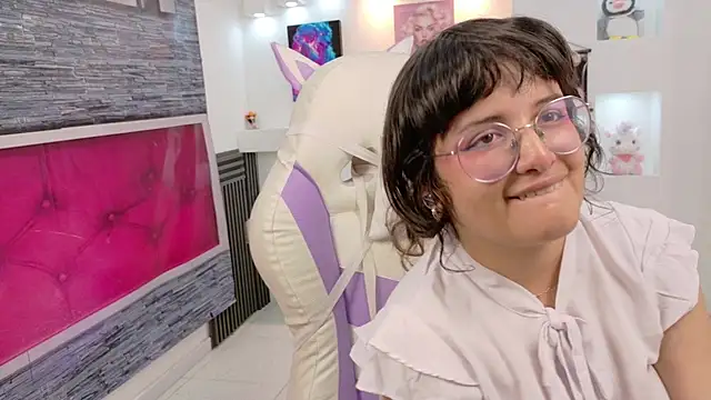 Bunny_sexx - fingers in the ass for 3min