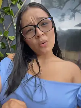 Lola_sweeet18 - Control domi 3 min+1 finger inside pussy