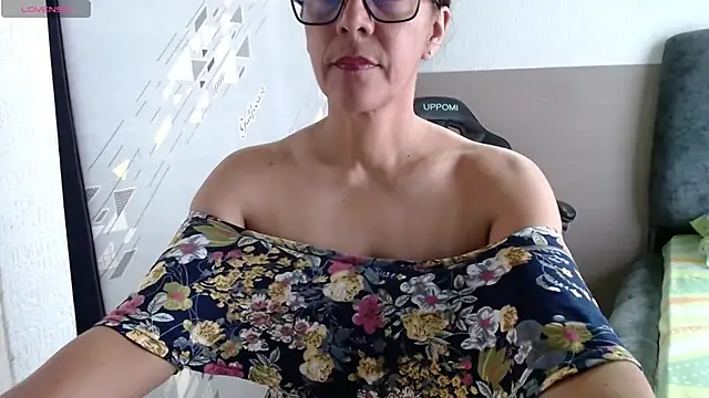 Horny_paty - squirt with my planter on