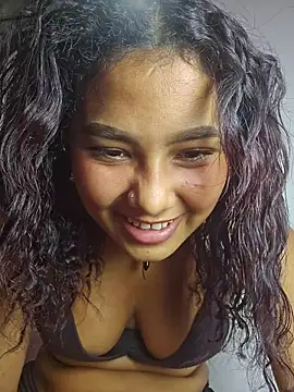Andrea_Mcfly - Show your tits 🍒