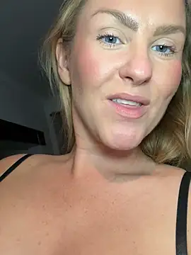 CharleighBaker - 2 min toy control