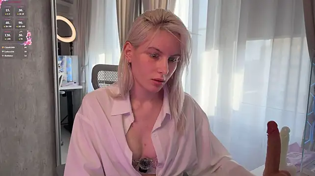ElizabethLindberg - Spanking pussy 5 times