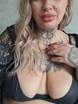 CandyCurvess - make me happy LT vid
