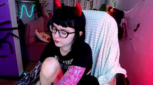 HazelTompson - SHOW NAKED BIG ASSS
