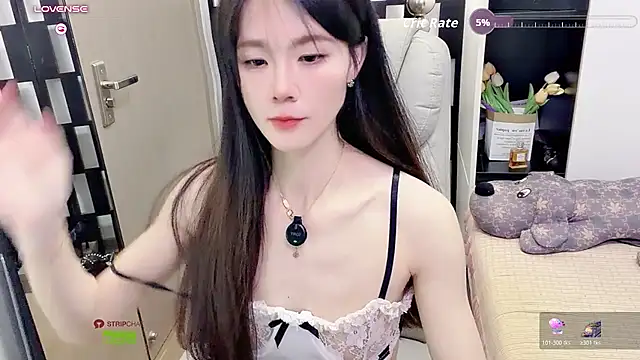 Yueyue-MM - 下空M腿诱惑