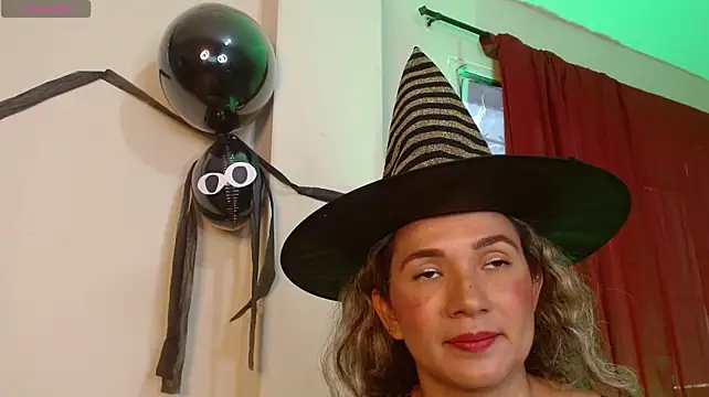 Adairamars - Show tits