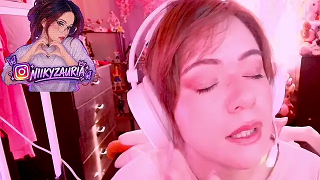 _niiky - ahegao face boobs oil