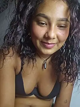 Andrea_Mcfly - 50 SQUATS NAKED + Toy control x2mn🕹️