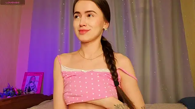 Chloeee4200 - Let me lick your finger