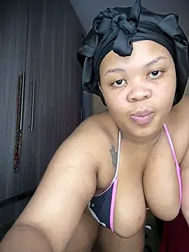 Thick_Ass_Barbiie - spit on nipples