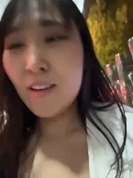 Doreennn - 接侄子放学