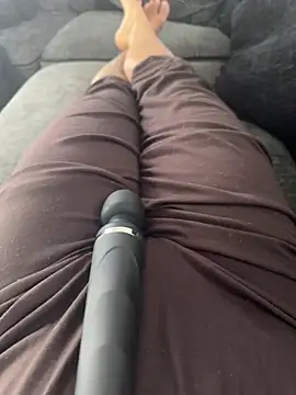 Destinylovex - last tipper picks a game