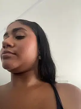 NayTorres - SPREAD ASS AND RUB ASSHOLE IN PUBLIC