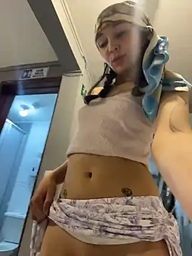 IvyLove7 - SPANK ASS X 16