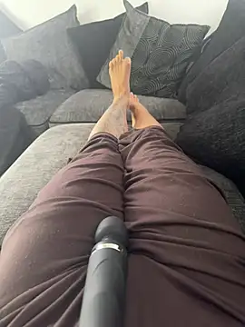 Destinylovex - last tipper picks a game