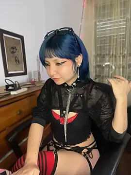 Onlyjadex - Striptease fulll naked + Blowjob Dildo