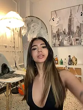 HoneyMollyX - DOGGY + FINGERING MY PUSSY & SPANK ME