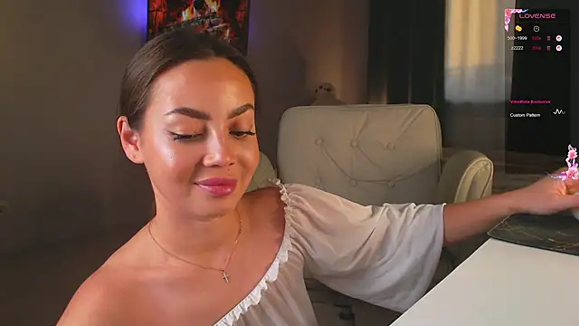 Evangellina - feet tease