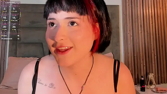 AriaLuxx_ - Hard spank till my skin turns red💗