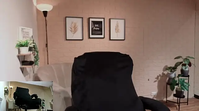 MissOffice_ - I would love to suckle at the office💋
