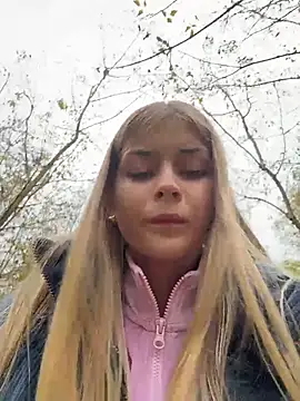RossyMood - show my underwear on the STREET