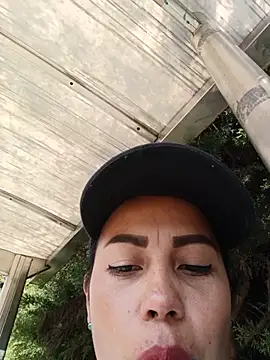 _andrea30 - Boob show to man on the street