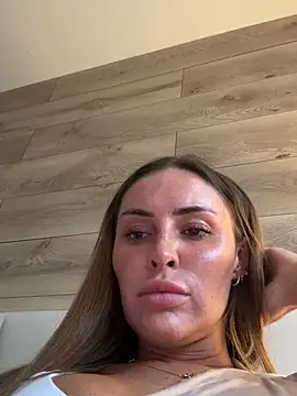 Selena_xxx - Doggy