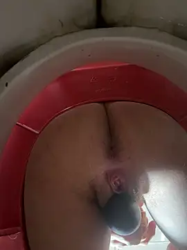 Yasmina_Noir - Ride dildo