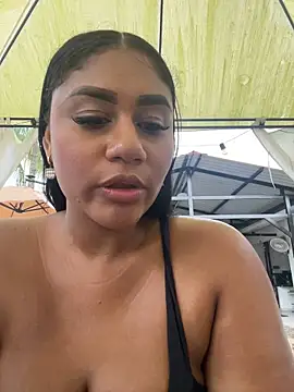NayTorres - SPREAD ASS AND RUB ASSHOLE IN PUBLIC