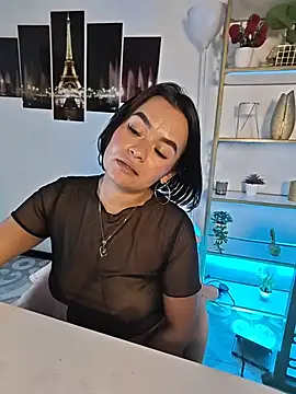 Nicooll_07 - Remove the shirt