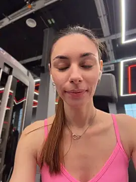AmelieCrystal - squeeze my titties a bit >_<