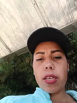 _andrea30 - Boob show to man on the street